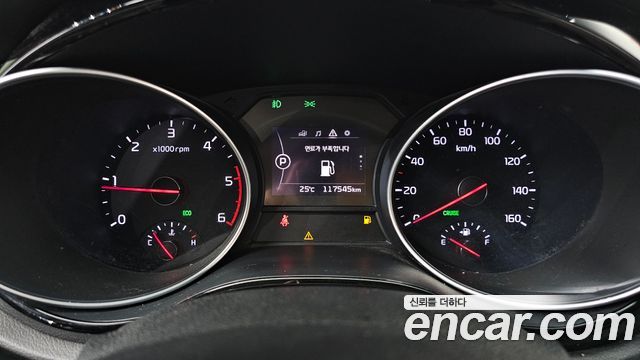 Kia Canival 2015 — photo 8