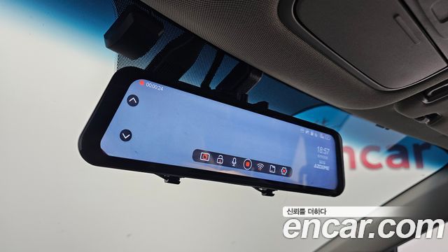 Kia Canival 2015 — photo 14