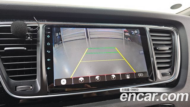 Kia Canival 2015 — photo 15