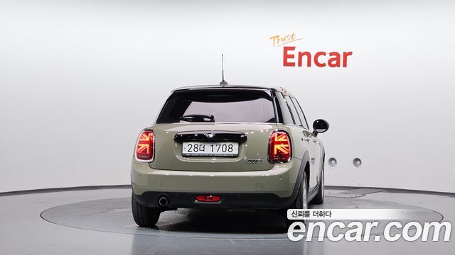 Mini Cooper 2019 — photo 4