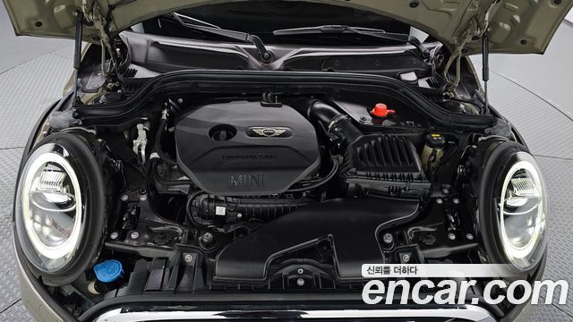 Mini Cooper 2019 — photo 6