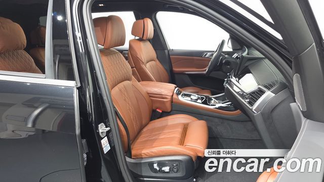 BMW X7 2024 — photo 16