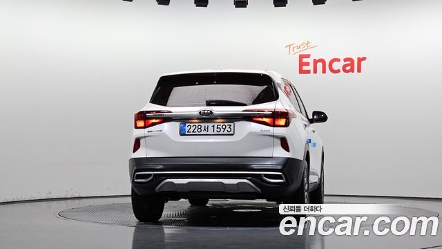 Kia Seltos 2021 — photo 4