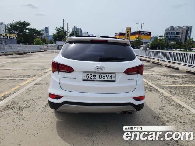 Hyundai Santafe 2016 — photo 3