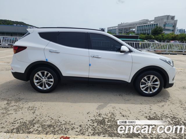 Hyundai Santafe 2016 — photo 18