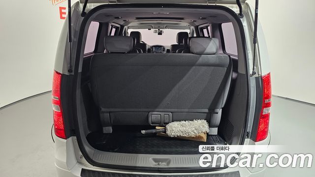 Hyundai Starex 2019 — photo 20
