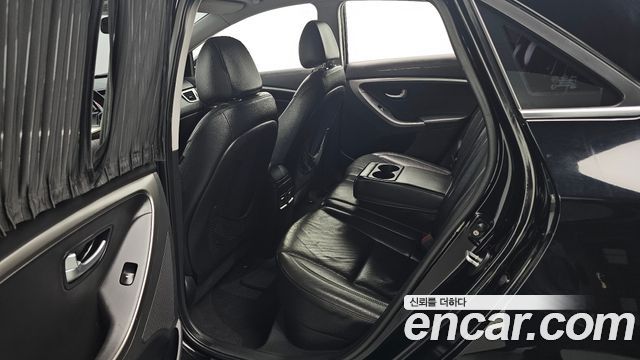 Hyundai i30 2012 — photo 11