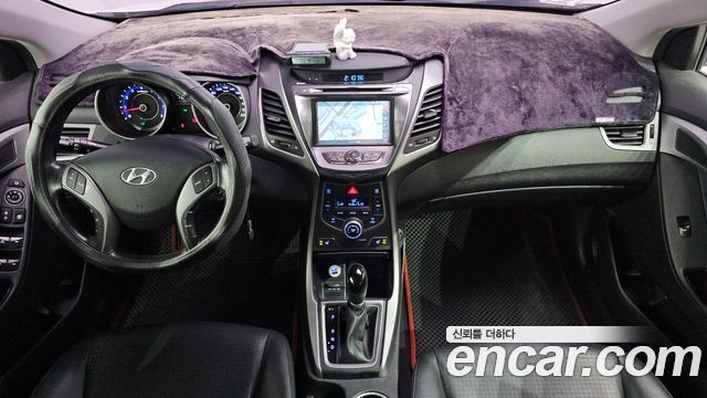 Hyundai AVANTE 2015 — photo 7
