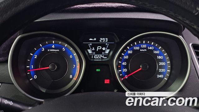 Hyundai AVANTE 2015 — photo 8