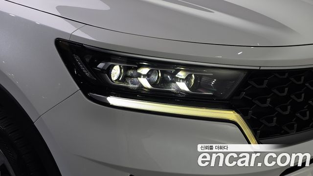 Kia Sorento 2022 — photo 8