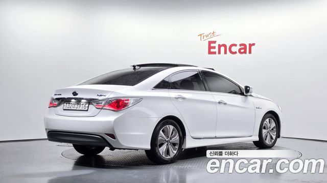Hyundai Sonata 2014 — photo 2