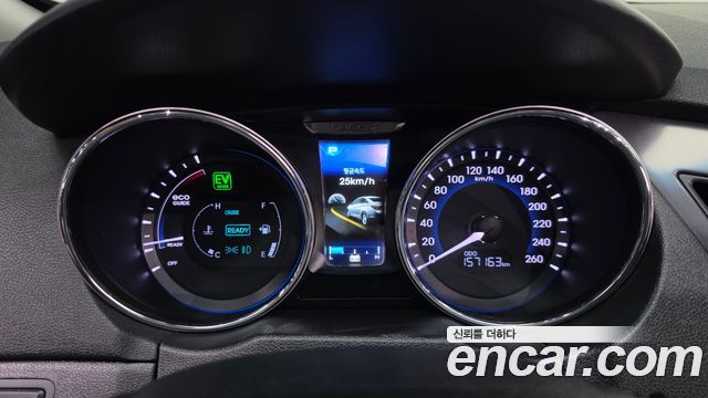 Hyundai Sonata 2014 — photo 11