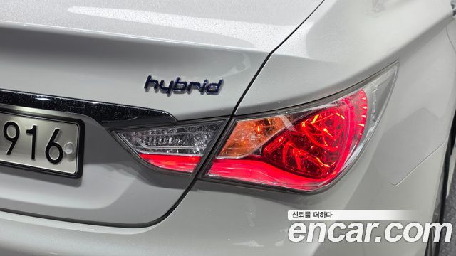 Hyundai Sonata 2014 — photo 9