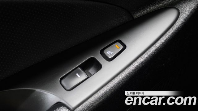 Hyundai Sonata 2014 — photo 28