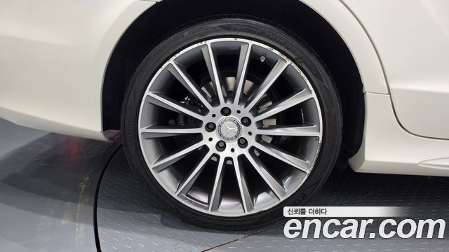 Mercedes-Benz CLS-Class 2015 — photo 5
