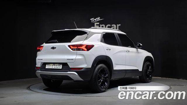Chevrolet Korea Trailblazer 2021 — photo 2