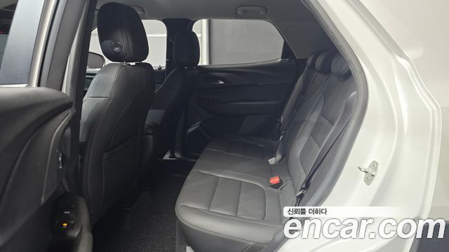 Chevrolet Korea Trailblazer 2021 — photo 18