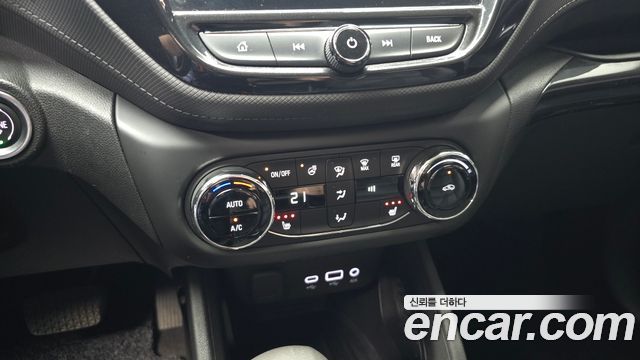 Chevrolet Korea Trailblazer 2021 — photo 22