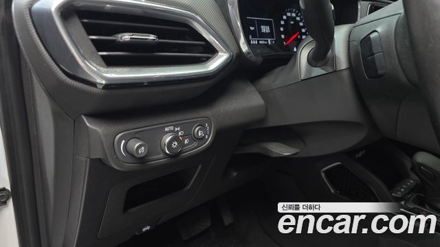 Chevrolet Korea Trailblazer 2021 — photo 26
