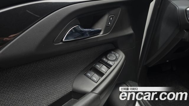 Chevrolet Korea Trailblazer 2021 — photo 27