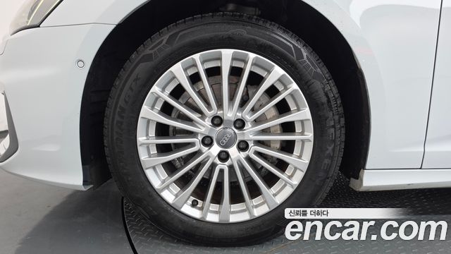 Audi A6 2020 — photo 5