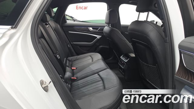 Audi A6 2020 — photo 17