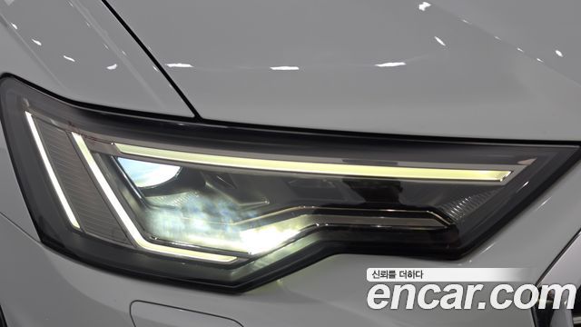 Audi A6 2020 — photo 8
