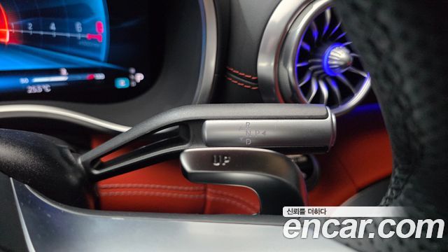 Mercedes-Benz AMG GT 2025 — photo 12