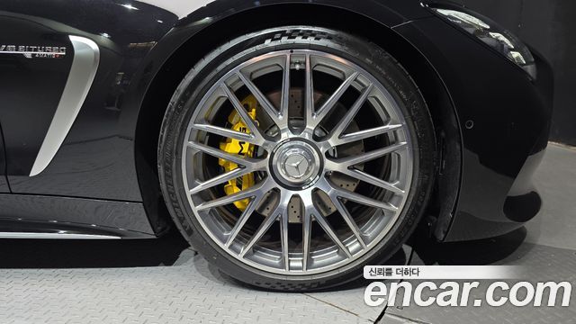 Mercedes-Benz AMG GT 2025 — photo 7