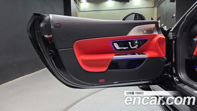 Mercedes-Benz AMG GT 2025 — photo 14