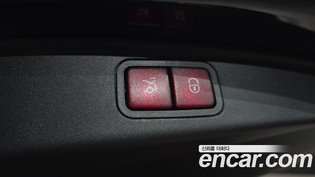 Mercedes-Benz AMG GT 2025 — photo 29