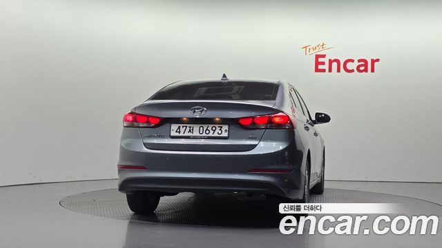 Hyundai AVANTE 2016 — photo 4