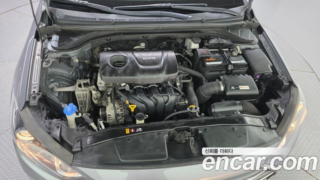 Hyundai AVANTE 2016 — photo 6