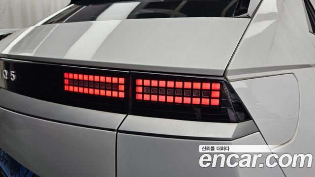 Hyundai Ioniq5 2022 — photo 9