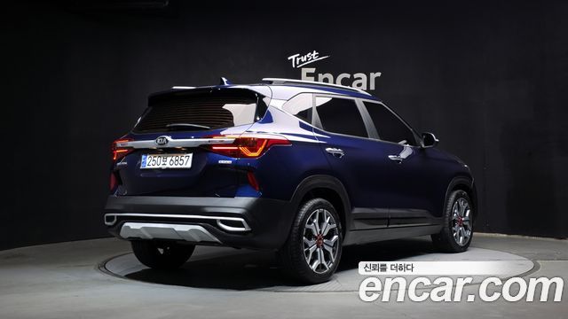 Kia Seltos 2022 — photo 2