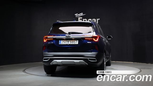 Kia Seltos 2022 — photo 4