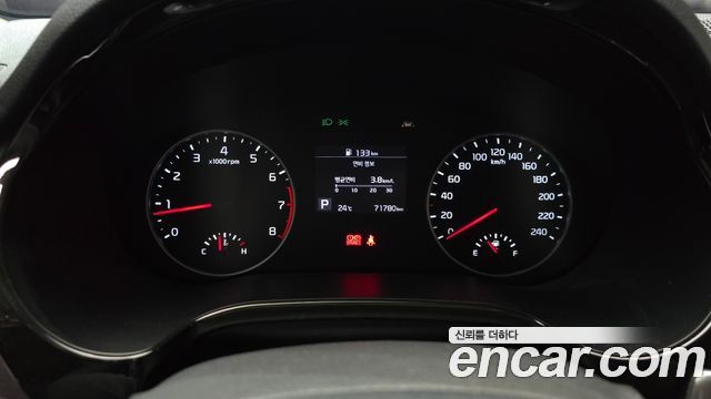 Kia Seltos 2022 — photo 11