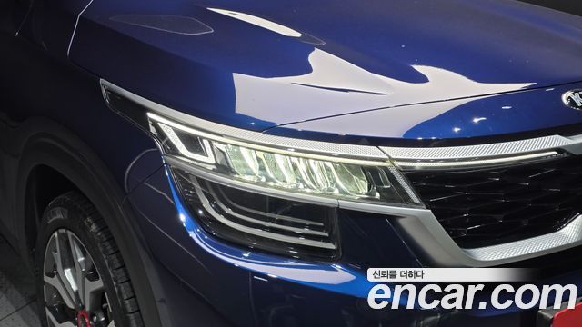 Kia Seltos 2022 — photo 8