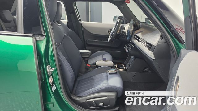 Mini Cooper 2025 — photo 16