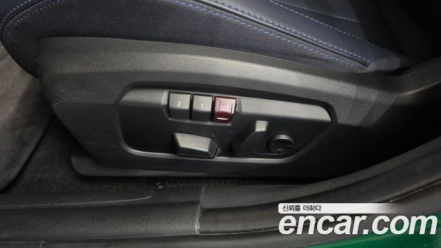 Mini Cooper 2025 — photo 31