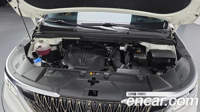 Kia Canival 2021 — photo 6