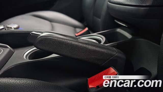 Hyundai AVANTE 2014 — photo 24