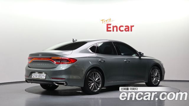Hyundai Grandeur 2017 — photo 2