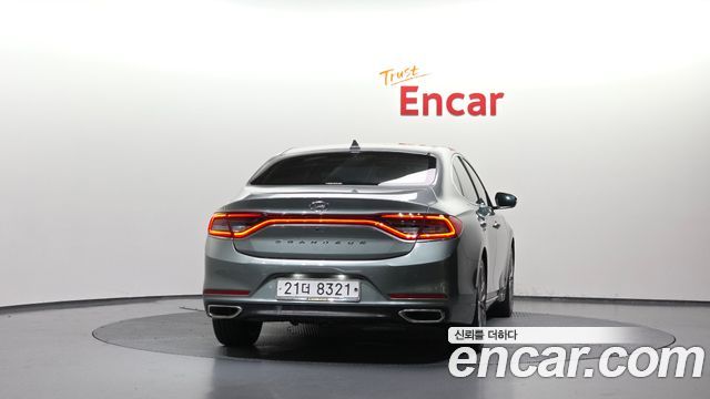 Hyundai Grandeur 2017 — photo 4