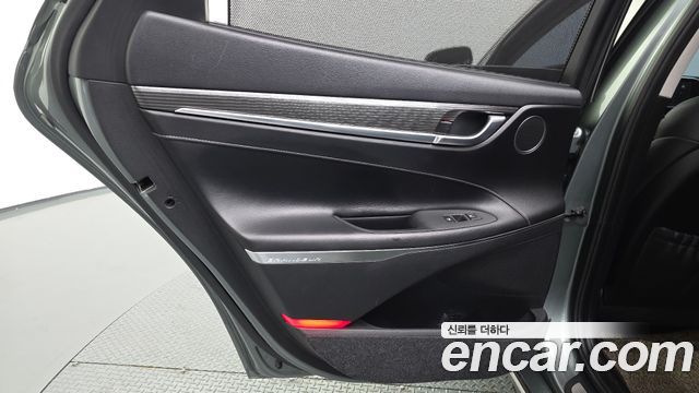 Hyundai Grandeur 2017 — photo 15