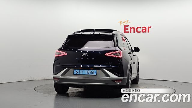 Hyundai Nexo 2023 — photo 4