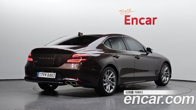 Genesis G70 2021 — photo 2