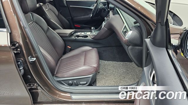 Genesis G70 2021 — photo 12