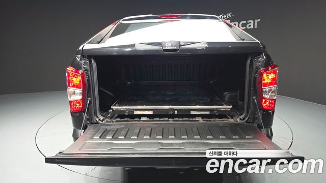 KG Mobility Rexton 2018 — photo 26