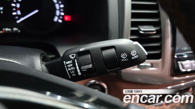 KG Mobility Rexton 2018 — photo 30